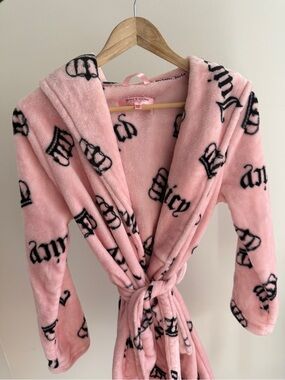 Juicy Couture Robe